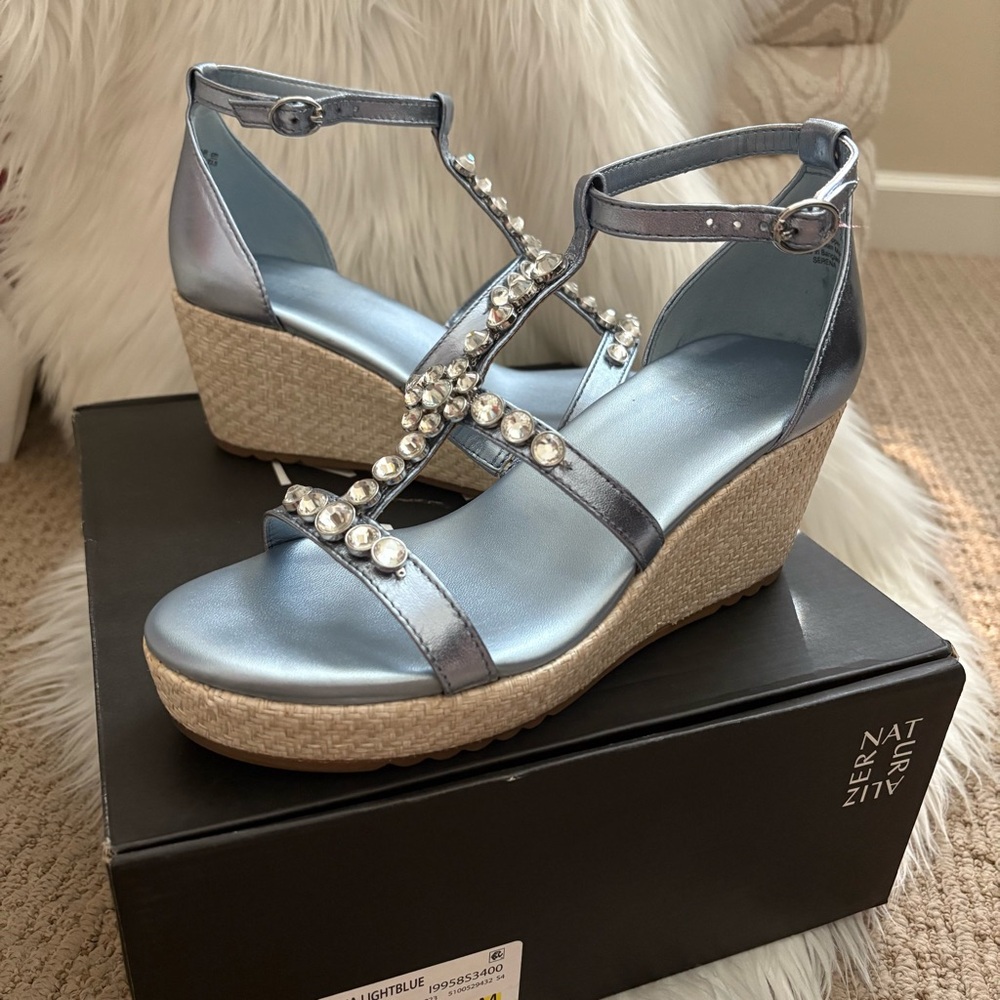 Naturalizer Serena Blue Metallic Strappy Wedge Sandal Y2k